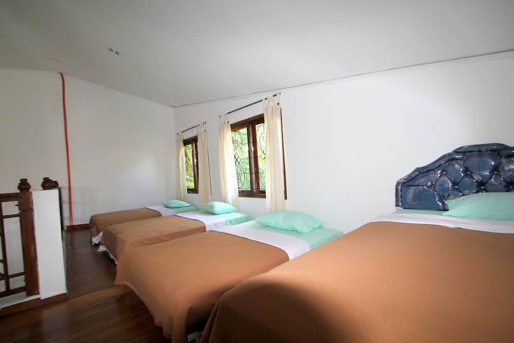 Palma Bed & Breakfast 7/11