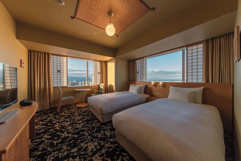 PREMIUM, TWIN BEDS