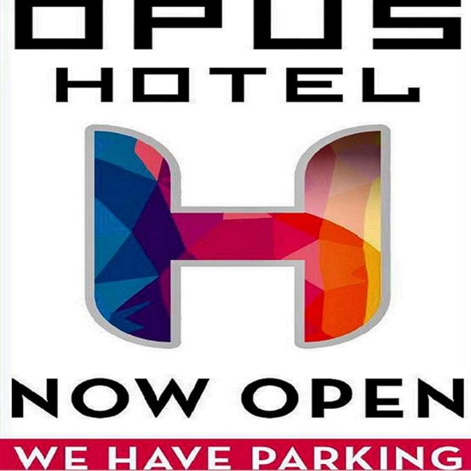 Hotel OPUS Bronx Near Bay Plaza Mall 8/46