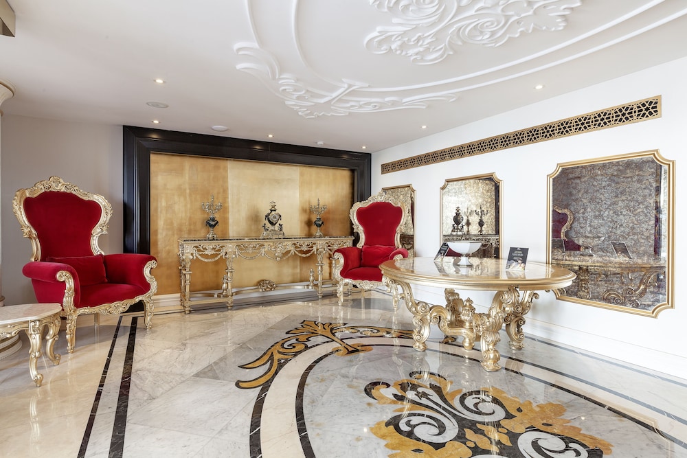 Les Ambassadeurs Marina Hotel Casino 3/50