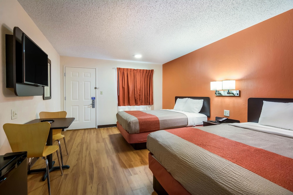 غرفة قياسية بسريرين كوين، Motel6 Winnie Tx 7/10