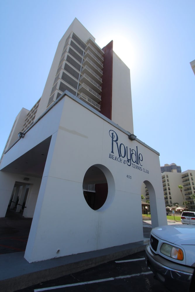 Royale Beach and Tennis Club, a VRI resort 1/49