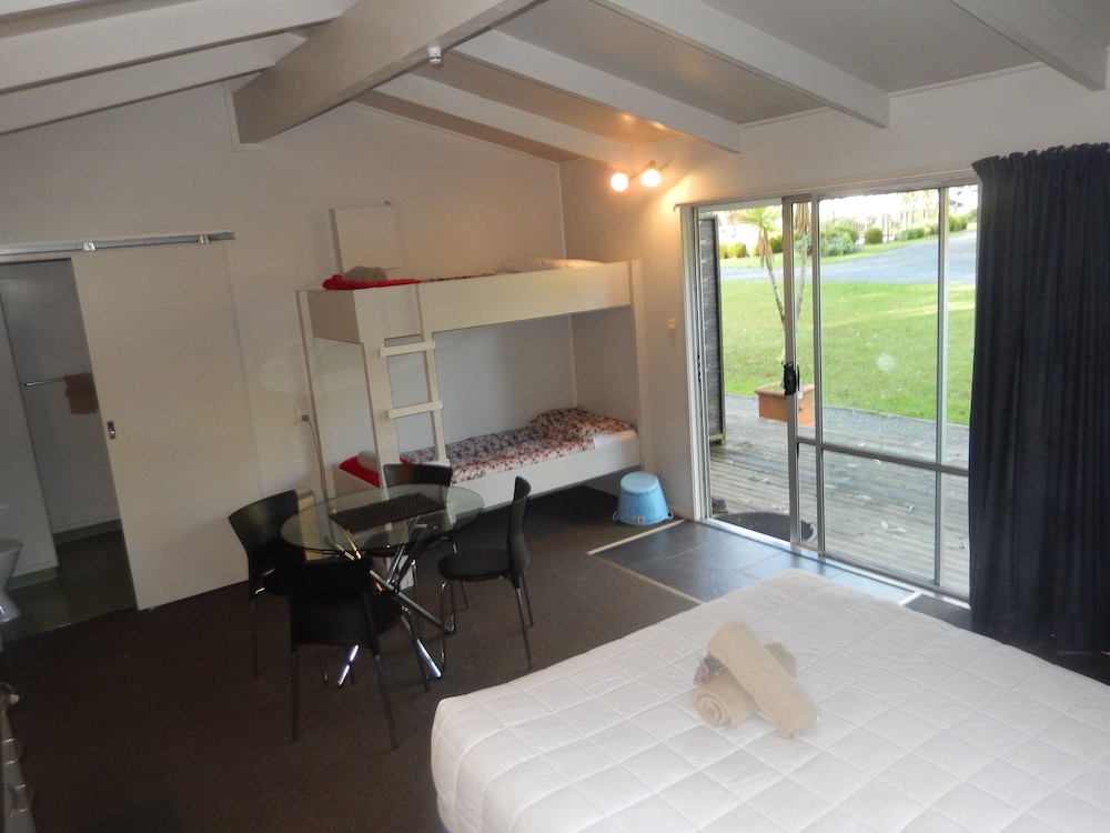 Bay Of Islands Holiday Park 35/68