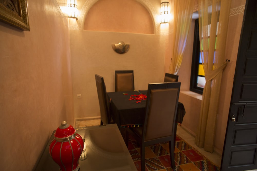 Riad Rose Du Desert 58/64