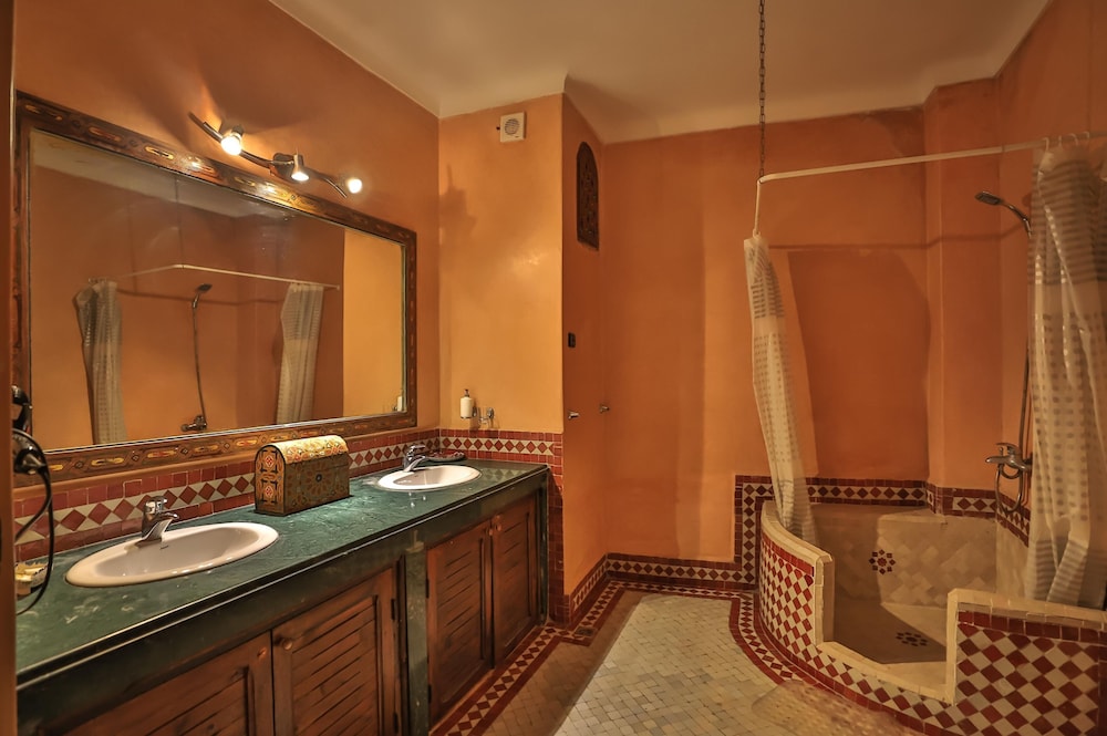 Riad Dar Chrifa 77/77