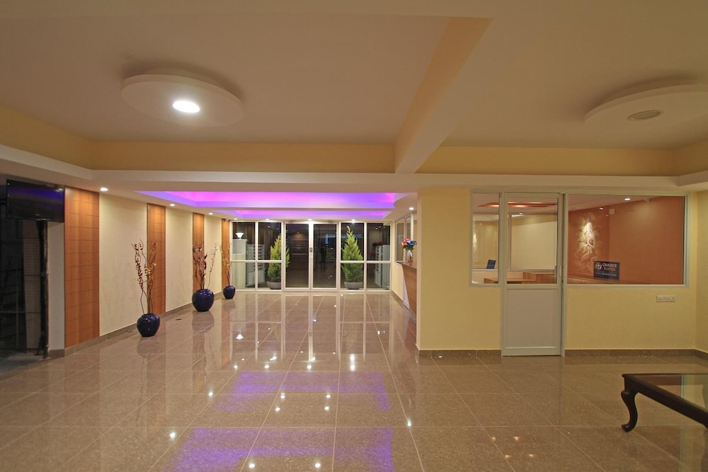 Arra Grande Suites 5/28