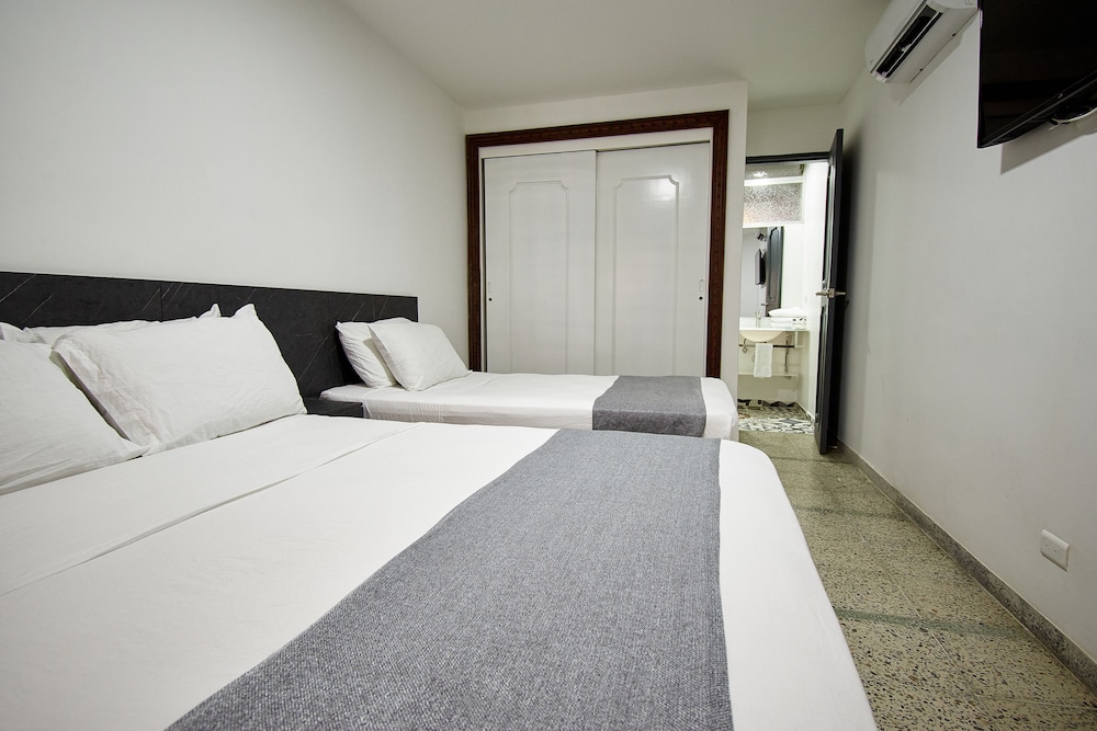 Brana Hotel 7/17