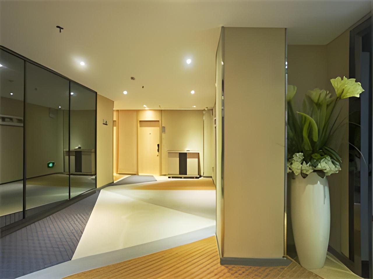 City Comfort Inn (Maoming Xuefu) 29/47
