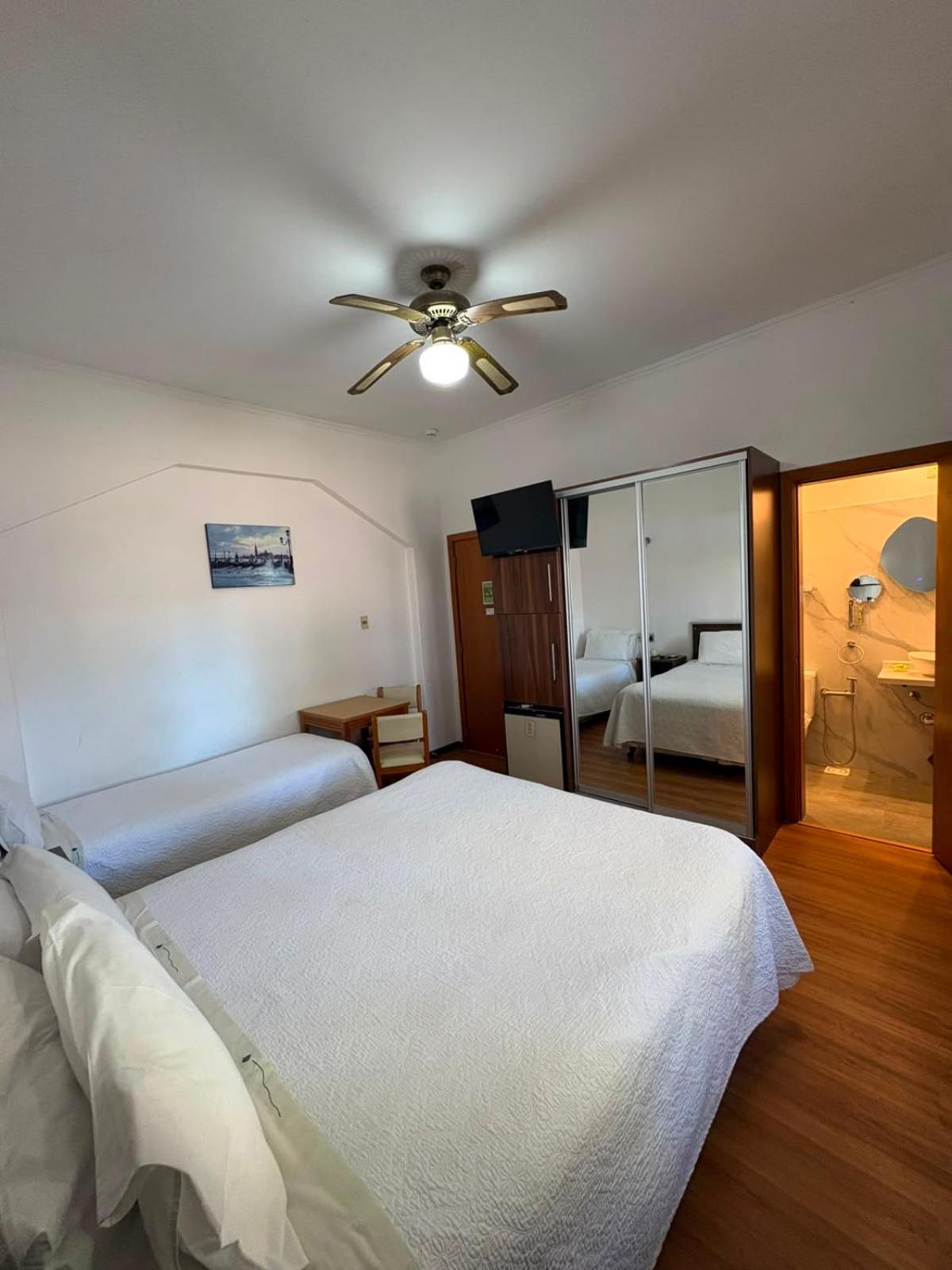 Hotel Argentina 16/59