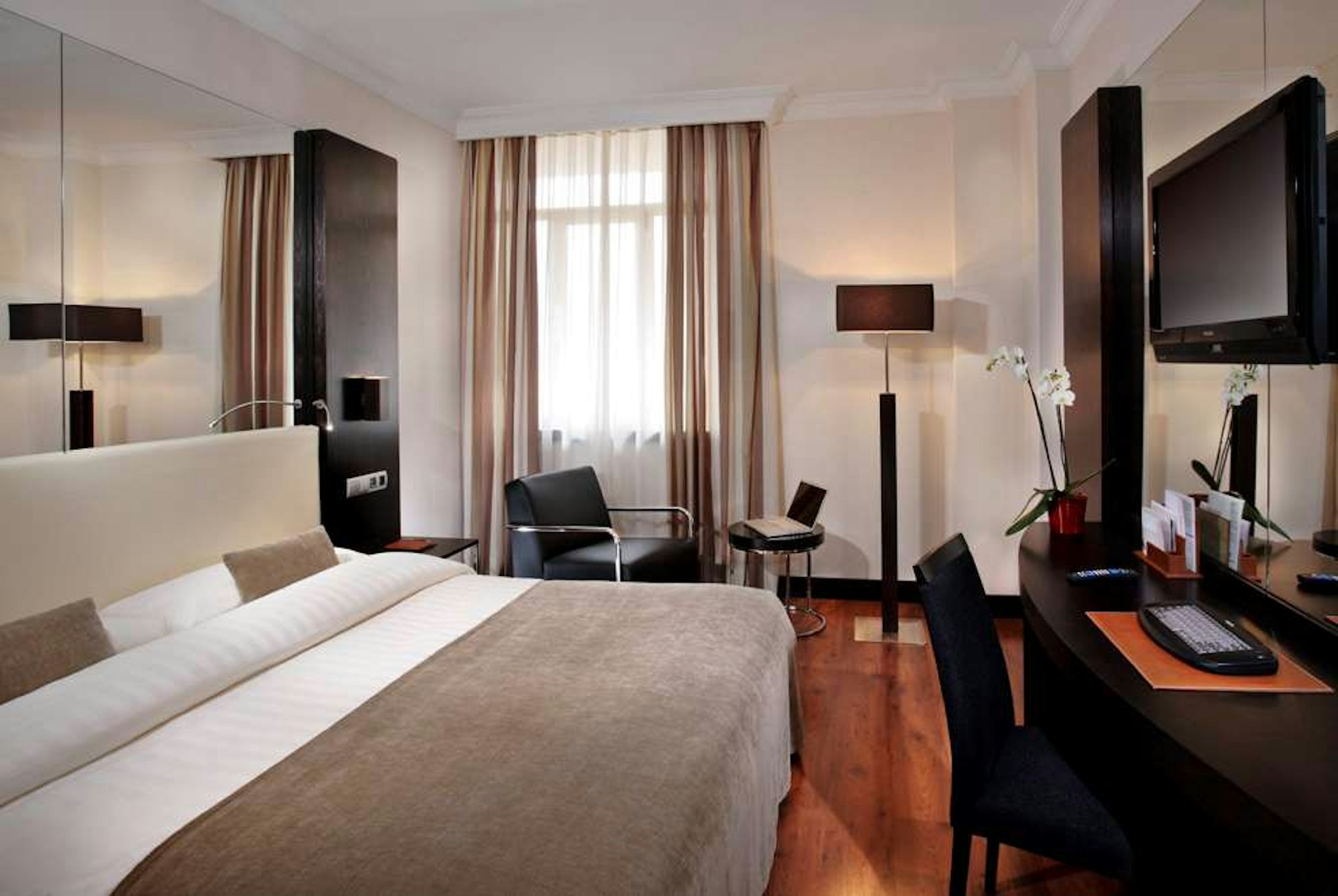 Hotel Saray 8/46