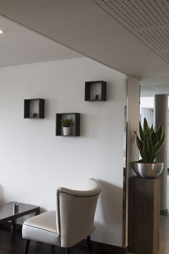 MERCURE RENNES CESSON 34/69