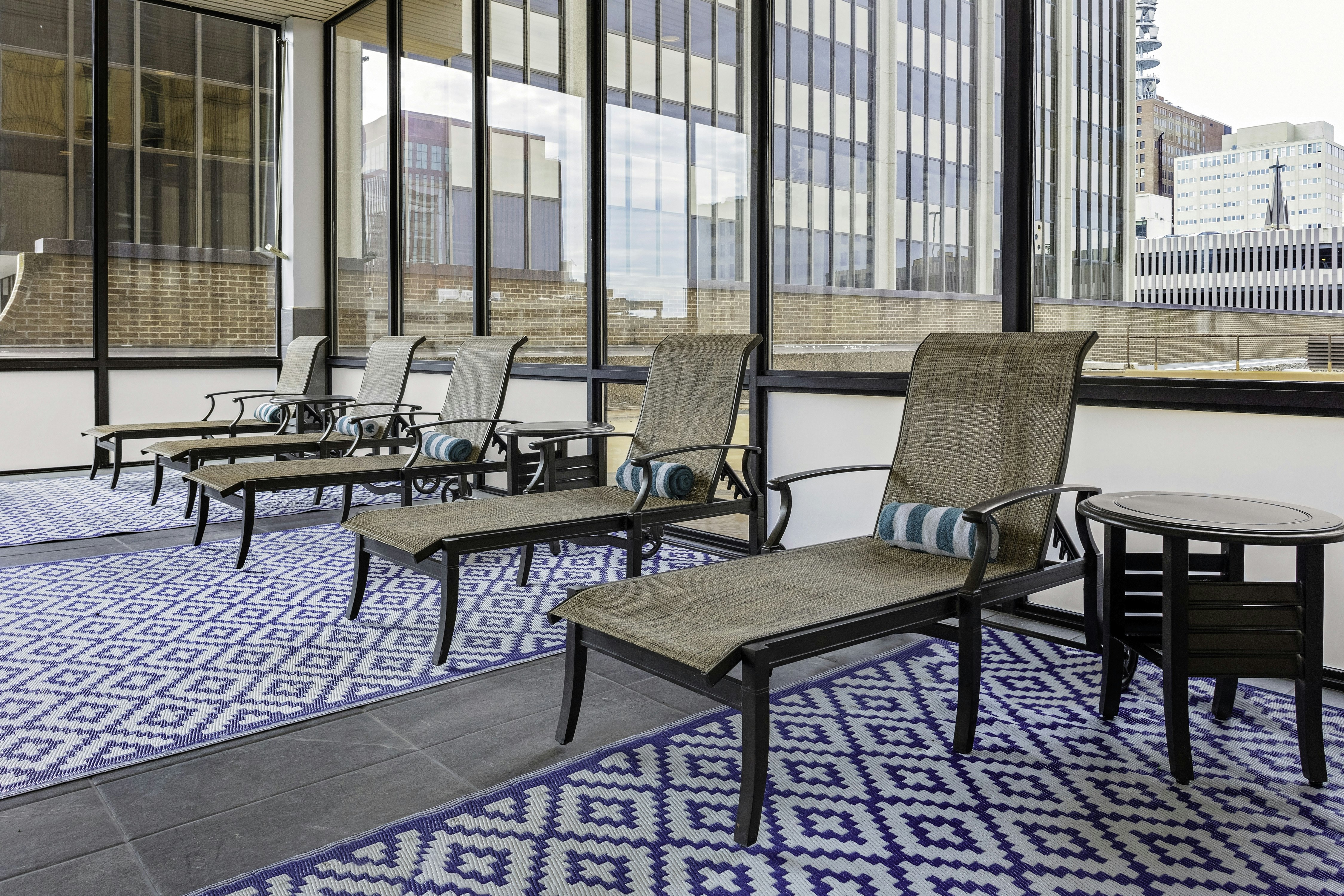 Doubletree by Hilton Hotel Omaha Downtown 43/58