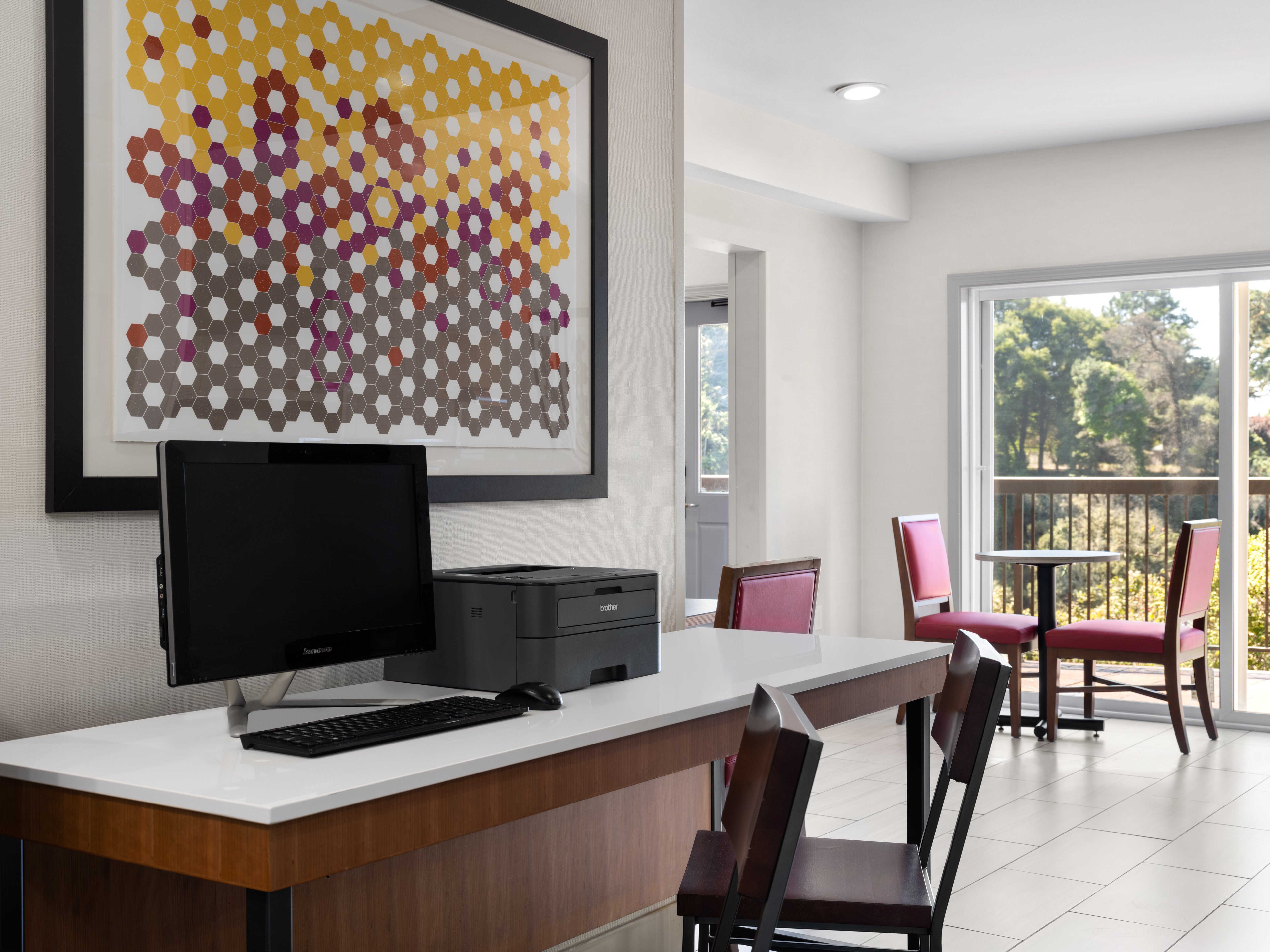 Holiday Inn Express Fort Bragg 29/31