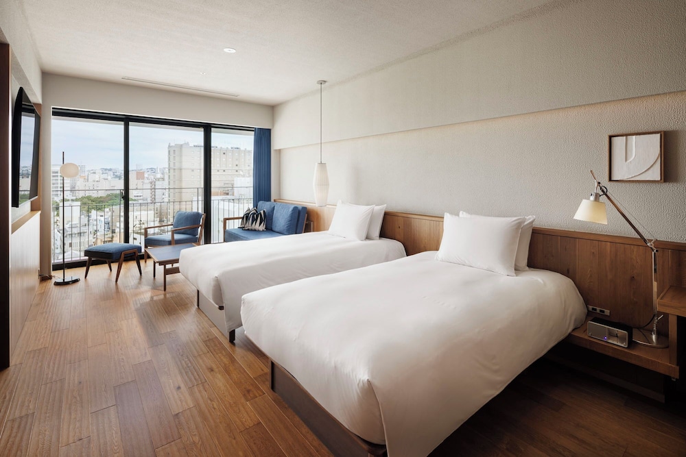 Club Twin High Floor with Lounge Access and Free Minibar