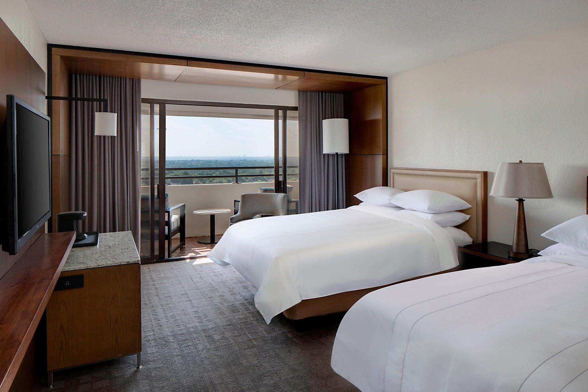 Club, King Bed