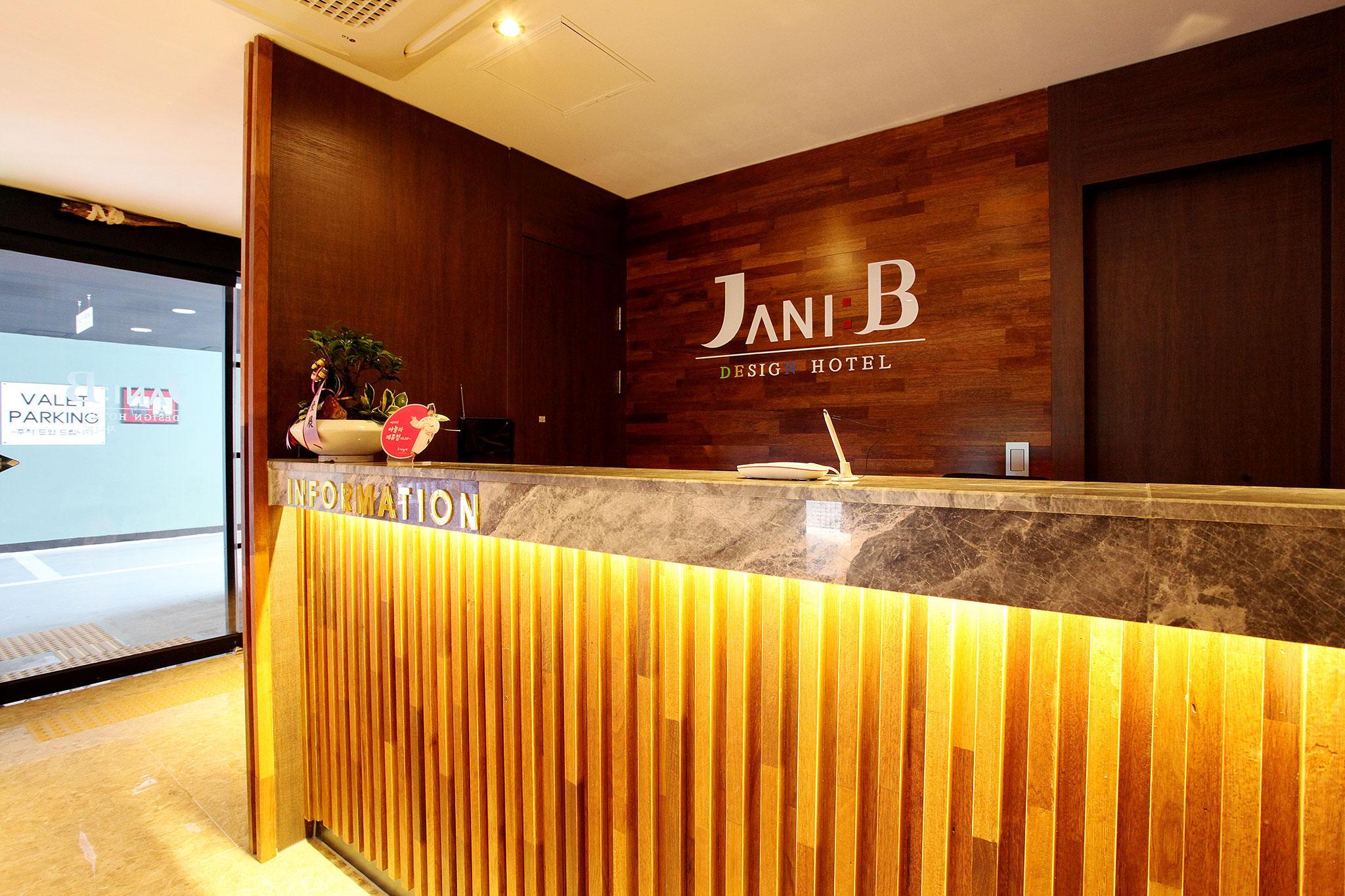 Jani B Hotel 23/56