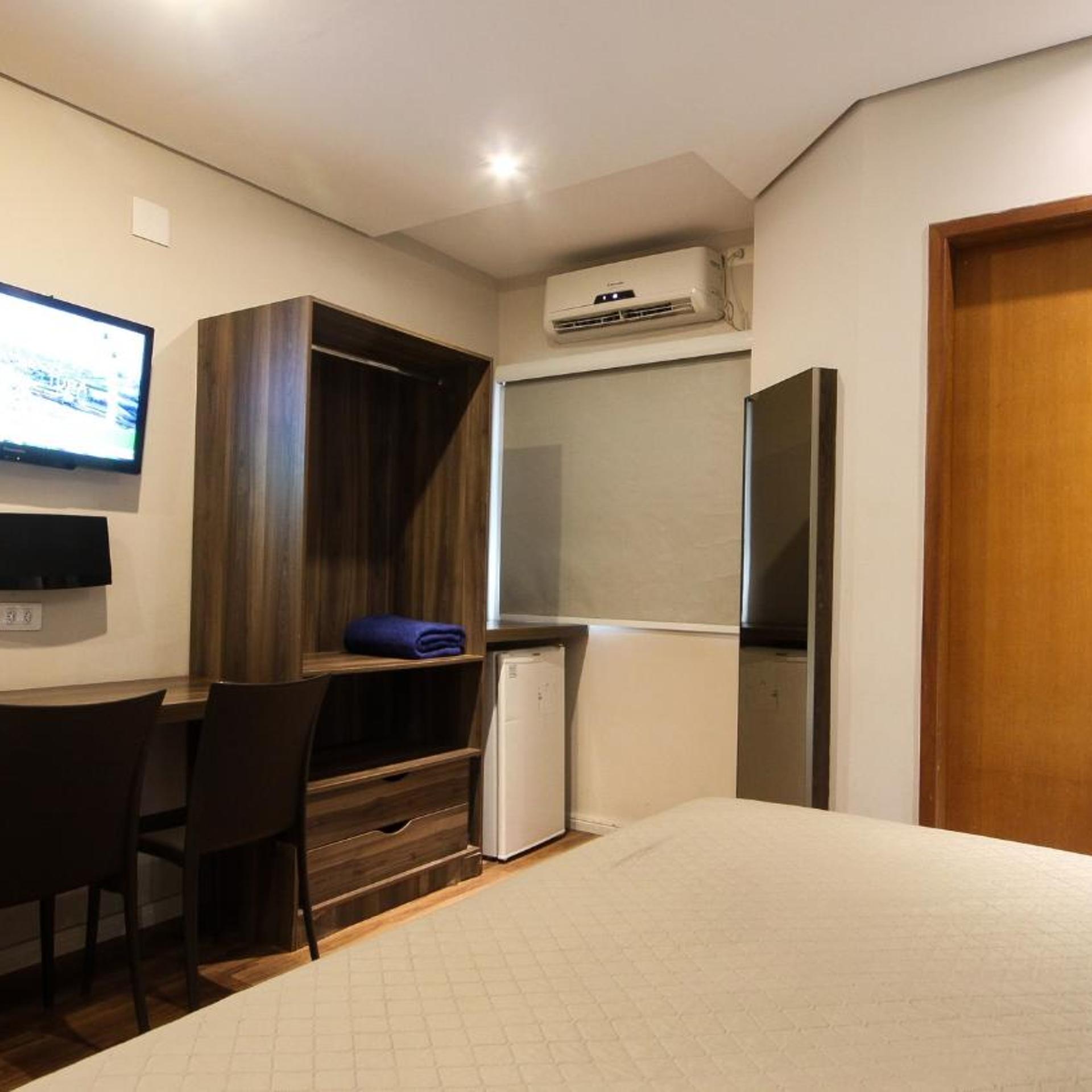 Hotel Biz 24/62