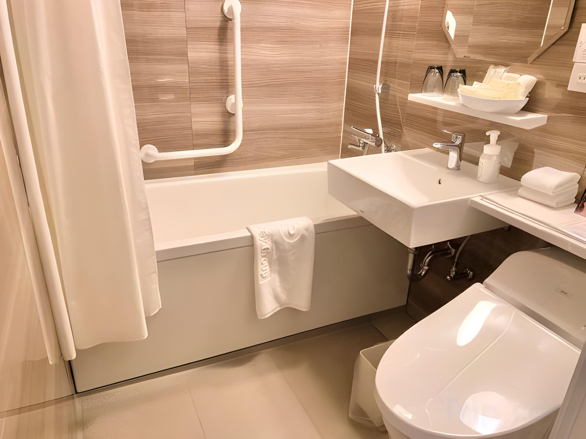 Semi Room, Triple, 2 Semi Double Beds, Sofa, South Wing