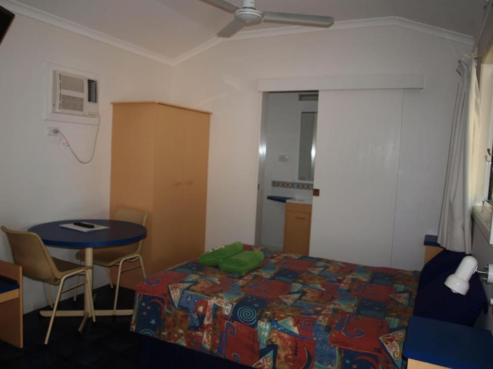 KIPARA TROPICAL RAINFOREST RETREAT 25/65