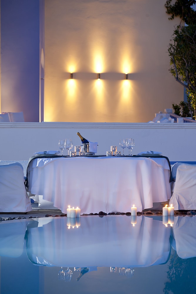 Acqua Vatos Santorini Hotel 56/63