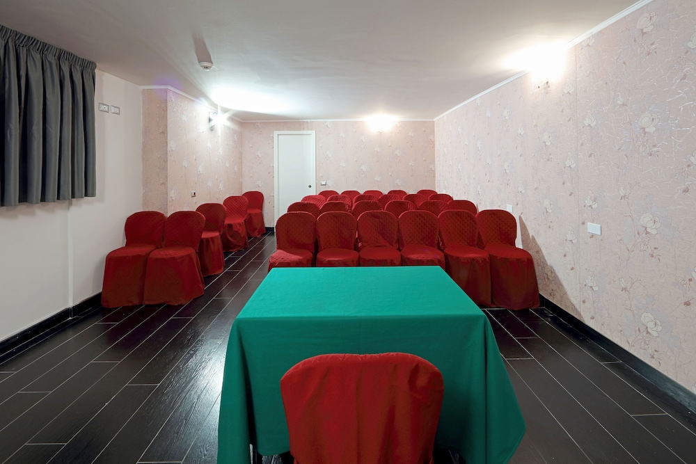 Hotel Relax Roma Nord 22/50