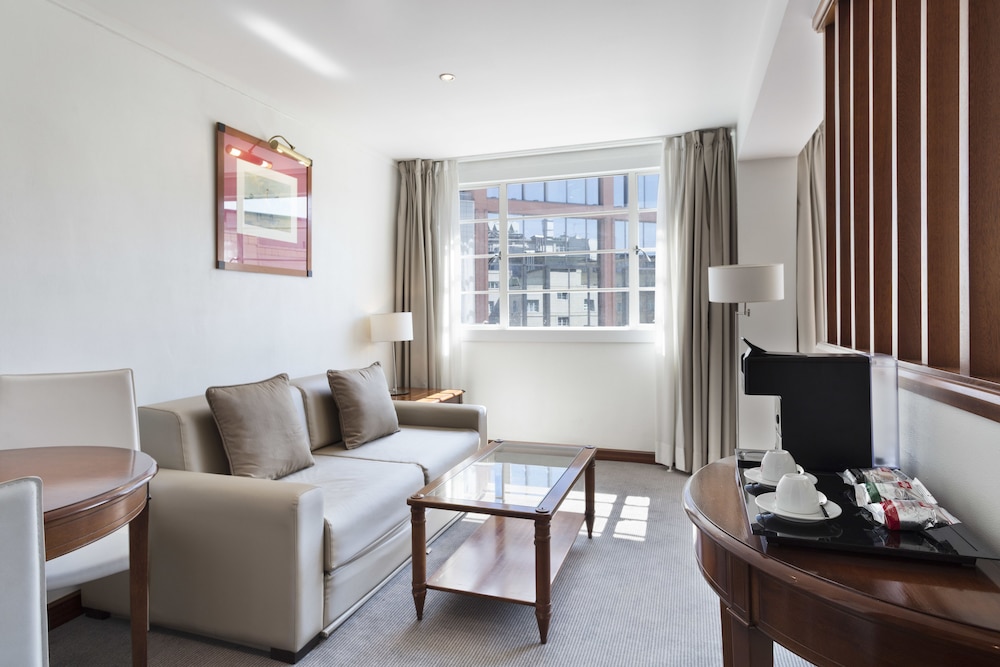 Melia White House Apartments 28/50