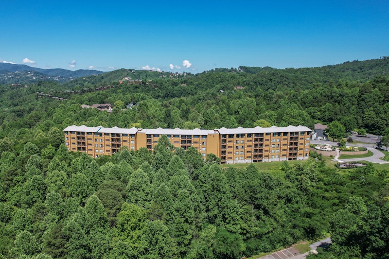 Hilton Vacation Club MountainLoft Gatlinburg 36/42