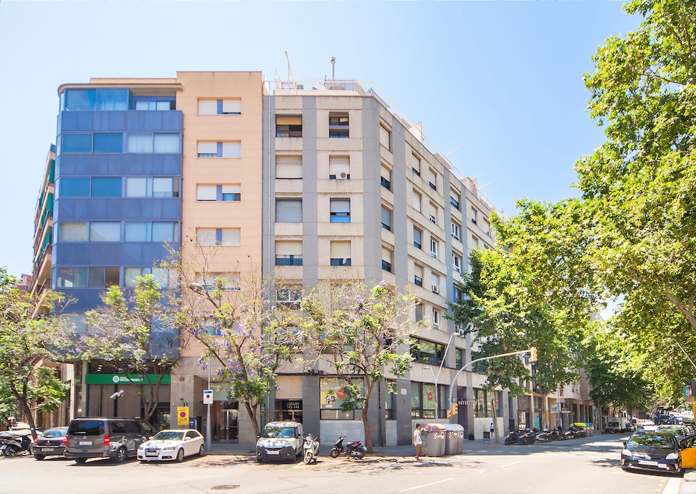 Barna House Hotel 47/50