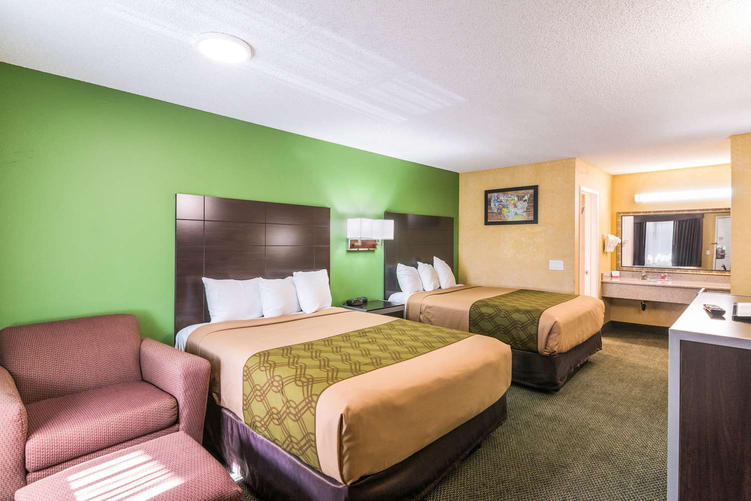 Econo Lodge Hesperia - Victorville I-15 15/43