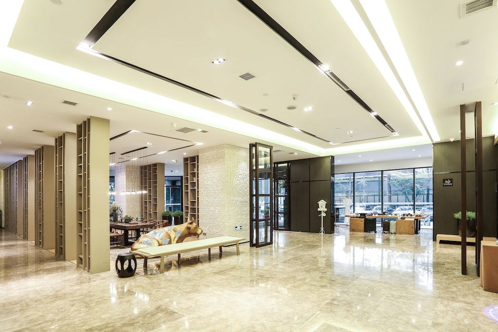 Atour S Hotel (Chengdu Chunxi) 6/40