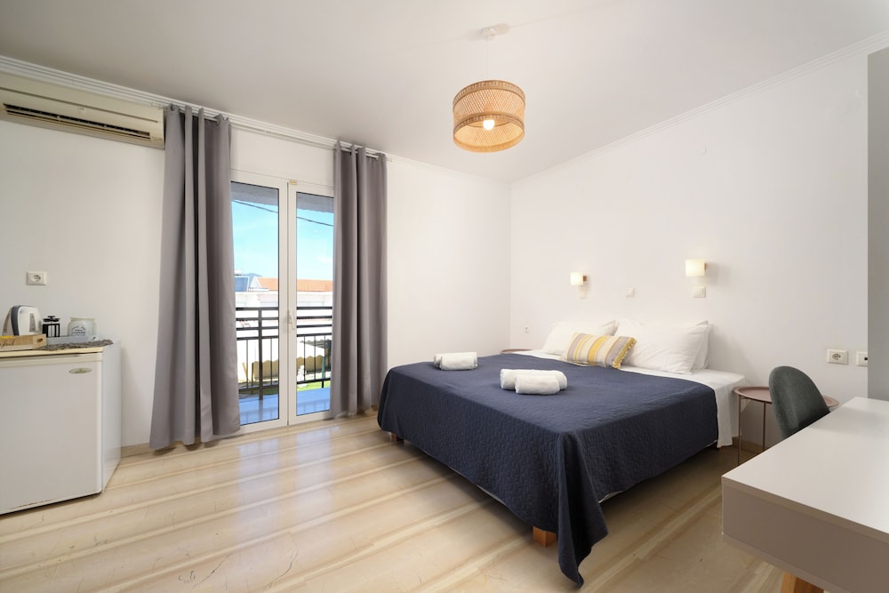 استوديو سوبيريور بسرير مزدوج بإطلالة على المسبح، Aquarius Beach Aparthotel 2/7