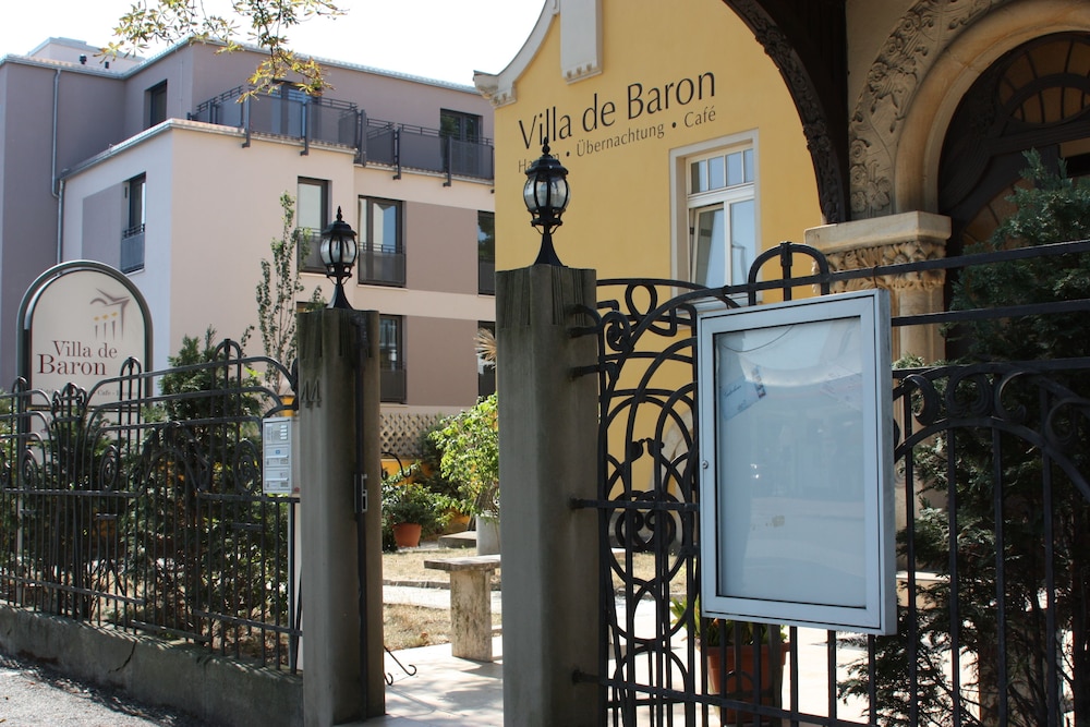 Villa De Baron 16/31