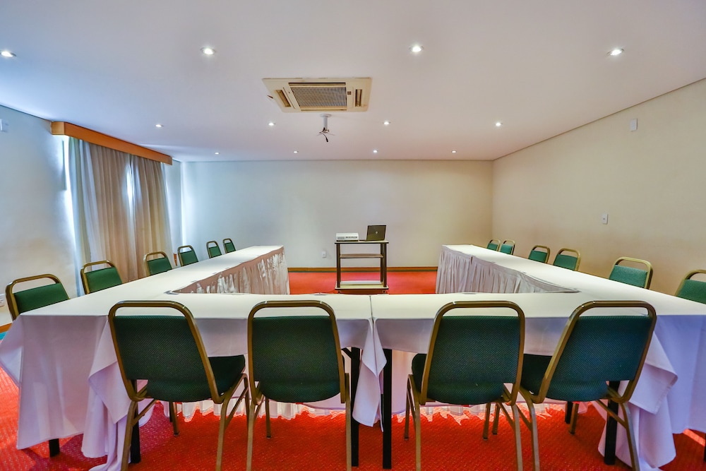 Nobile Inn Jundiai 32/36