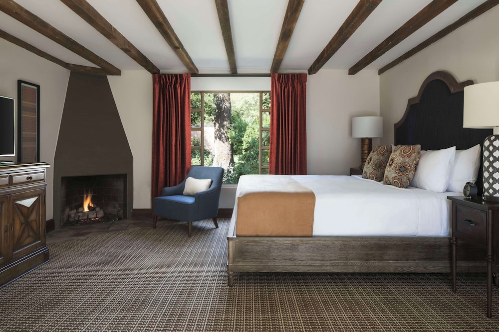 Royal Palms Resort And Spa In the Unbound Collection By Hyatt Formerly Royal Palms Resort And Spa 25/76