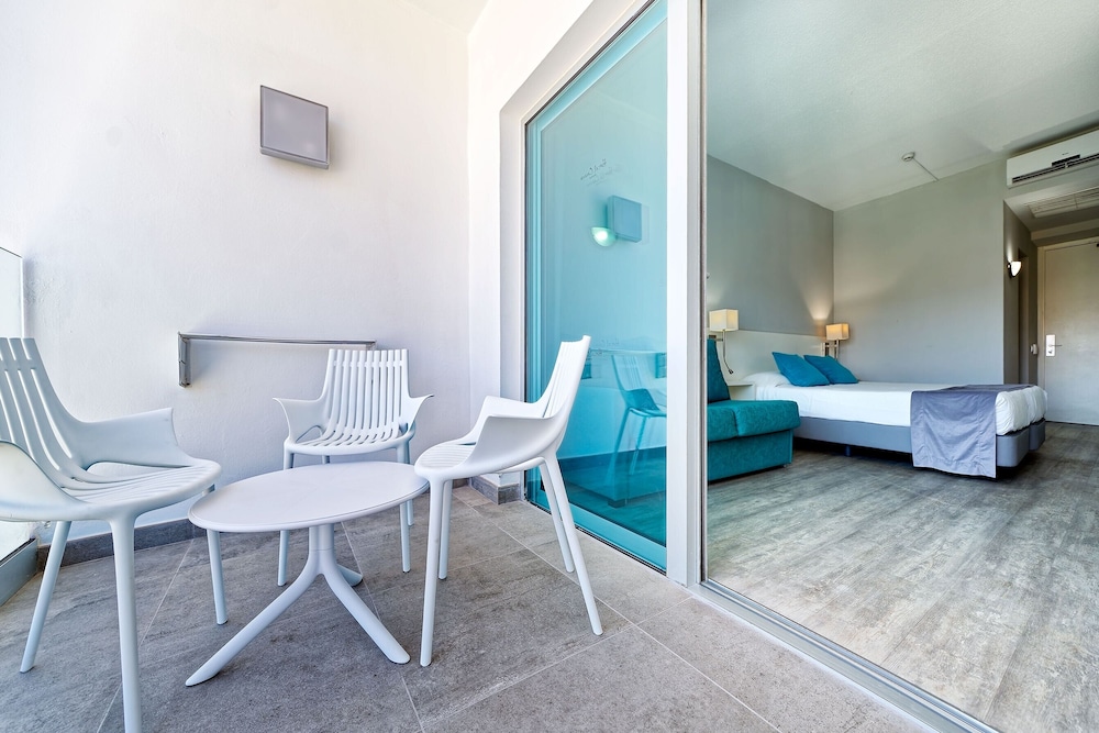 Caserio Hotel 23/55