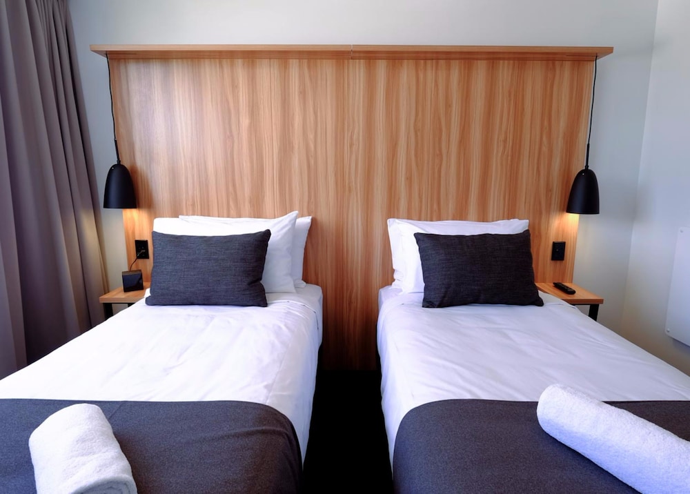 No. 9 Hotel, Auckland 10/60