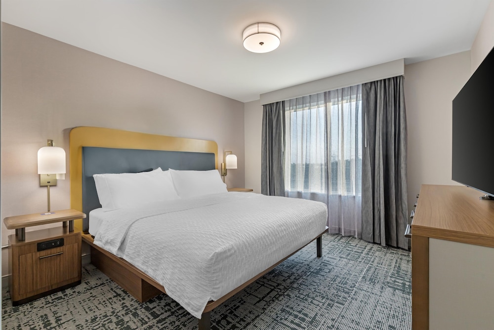 Homewood Suites by Hilton Walker Grand Rapids North 17/56