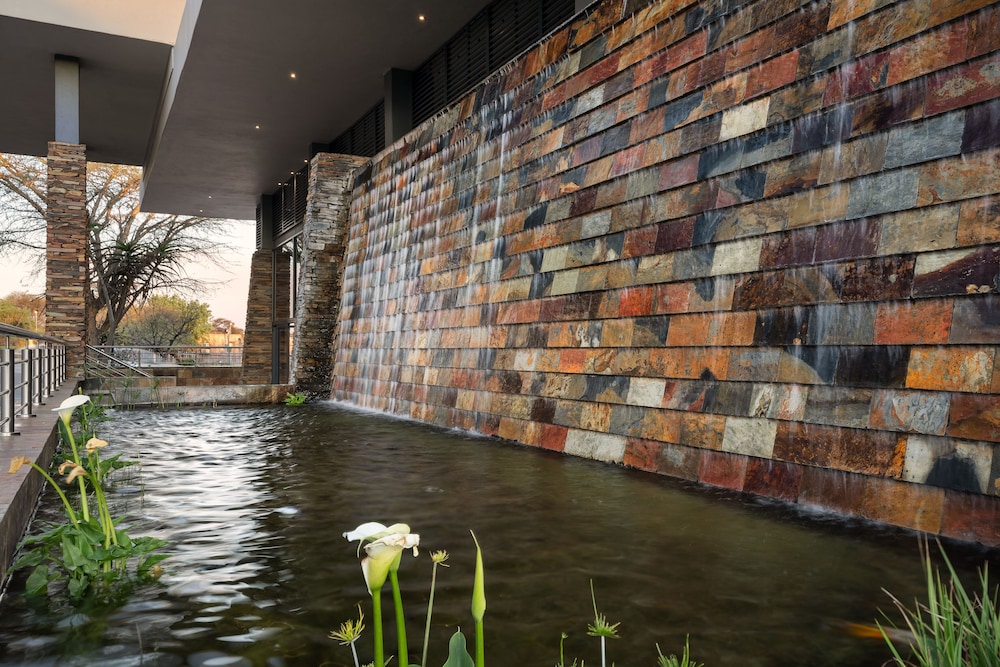 PREMIER HOTEL MIDRAND 39/67