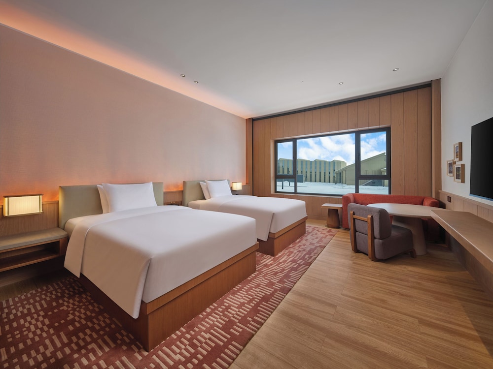 Hilton Altay Hemu 7/43
