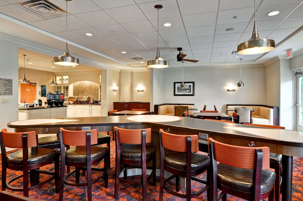 Homewood Suites By Hilton Boston Cambridge Arlington 70/80