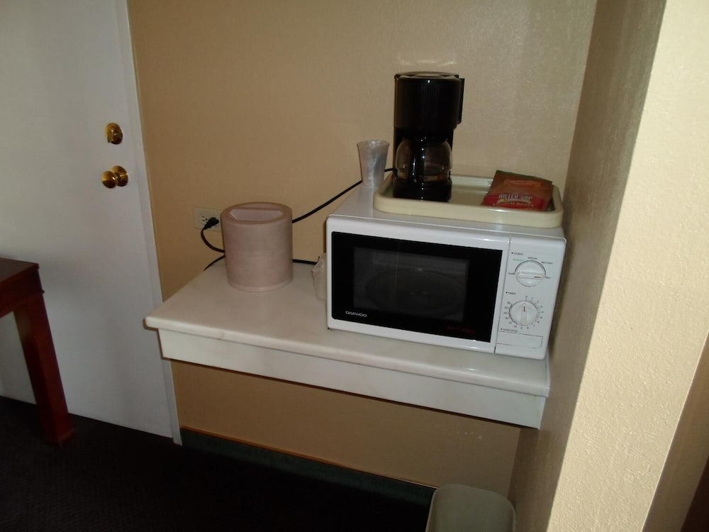 Heritage Inn 27/57