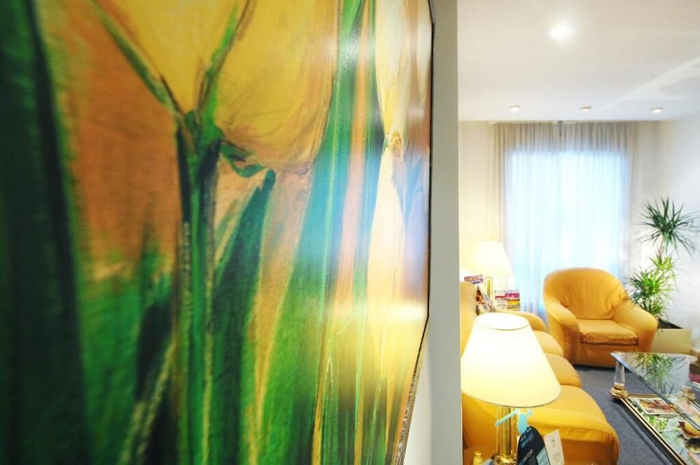 Bonanova Suite 21/58