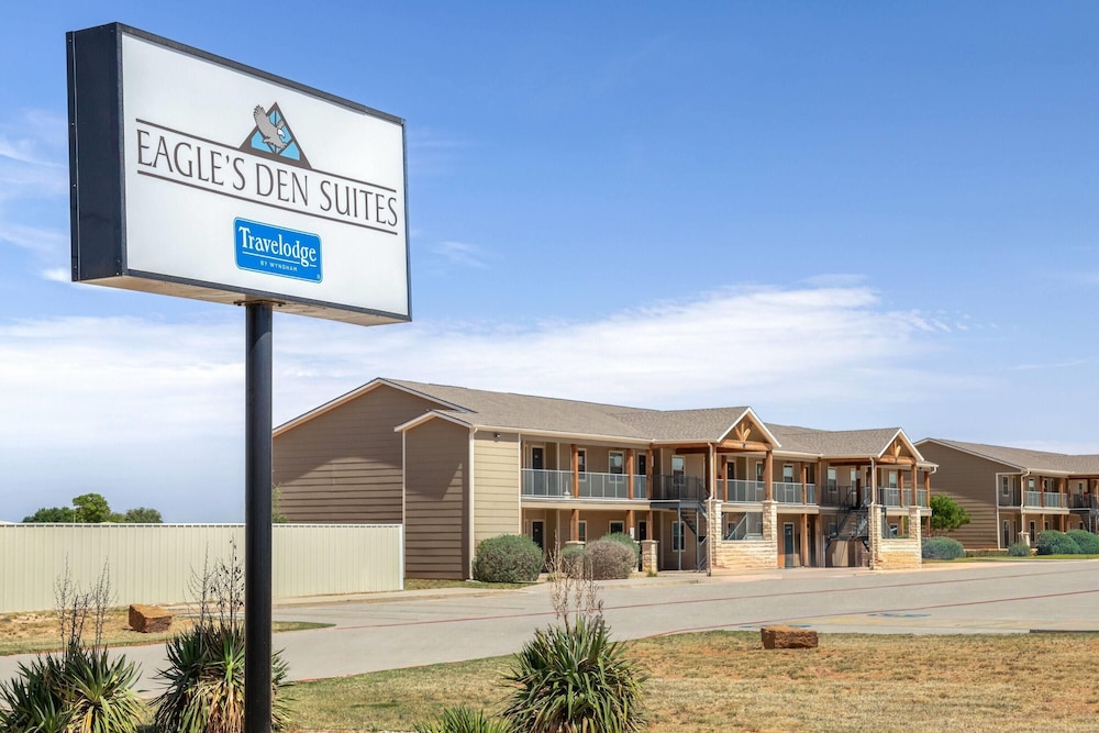 Eagle's Den Suites Andrews a Travelodge by Wyndham 2/55