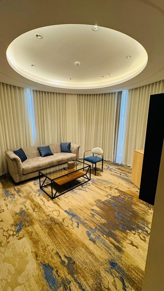 AYAS Hotel 31/36