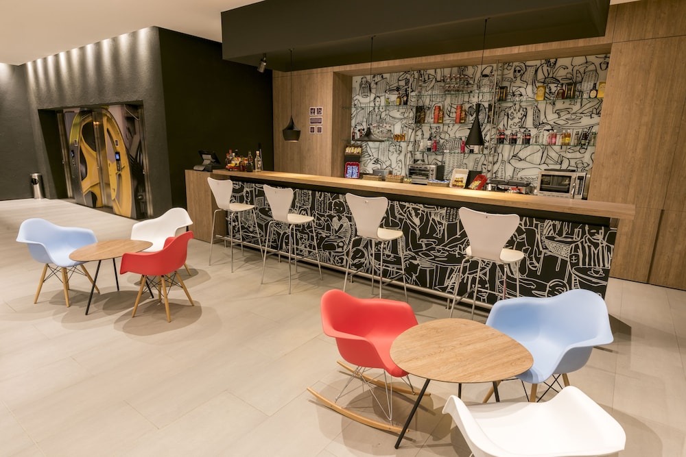 Ibis Cali Granada 64/75