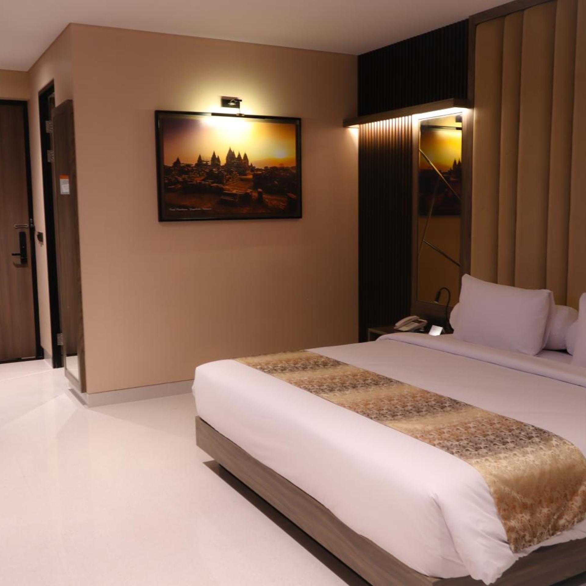Eno Front One Hotel Semarang 11/46