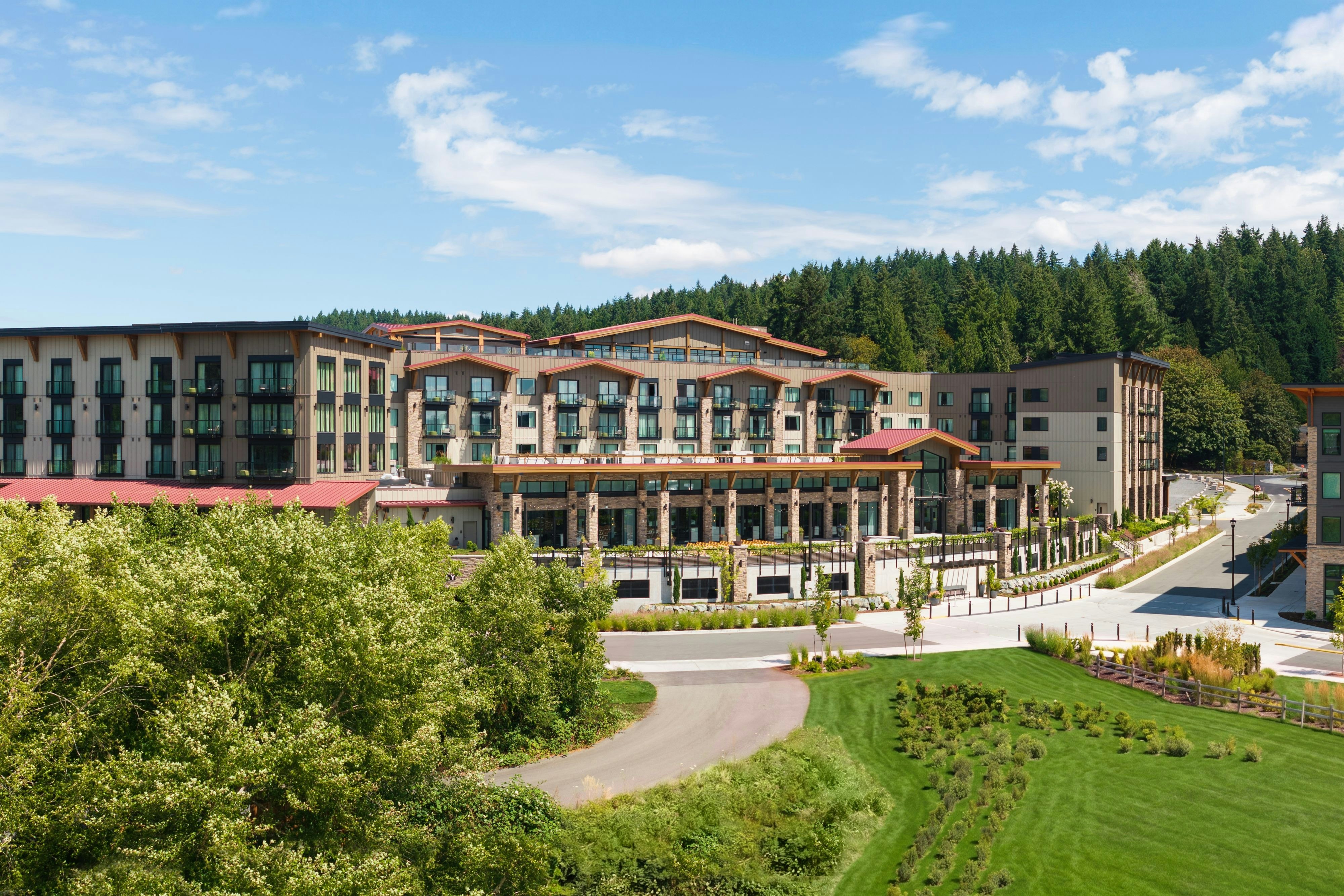 The SOMM Hotel & Spa, Autograph Collection 21/23