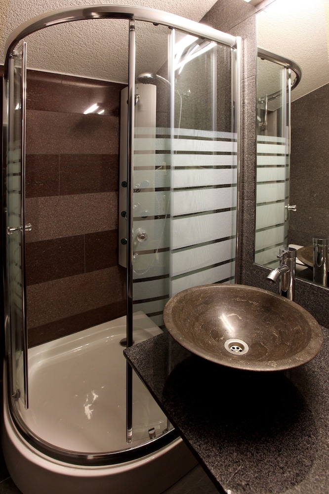 Alp Art Hotel 5/75