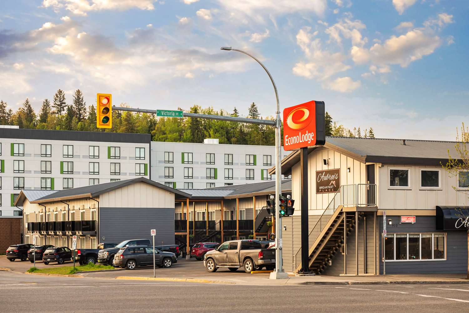 Econo Lodge Prince George City Centre 14/16
