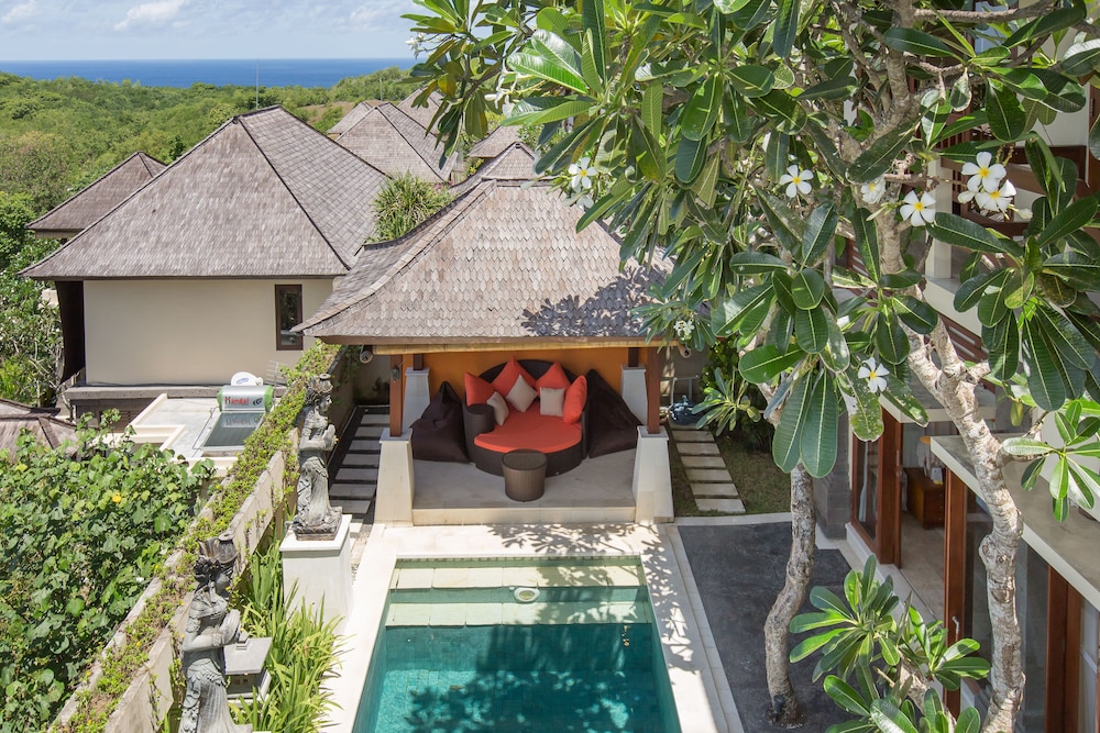 Villa Lidwina By Nagisa Bali 35/47